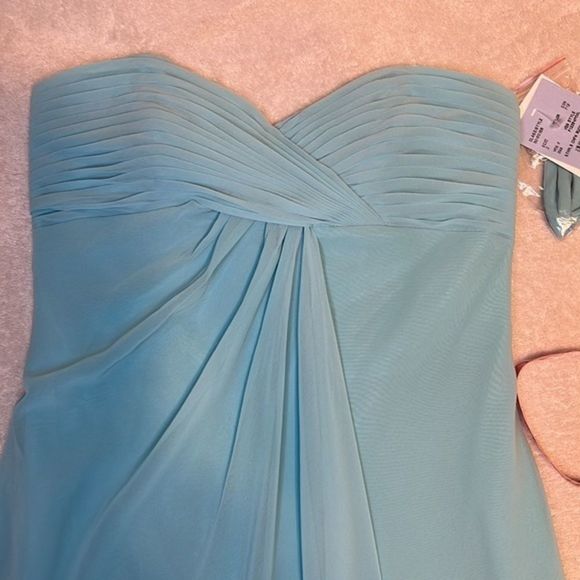 David’s Bridal Strapless Crinkle Chiffon Dress - Picture 8 of 12